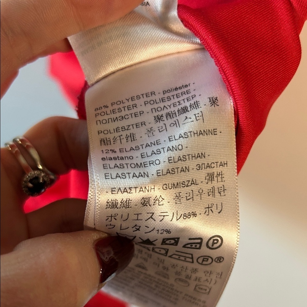 Small Levi’s Colorblock Logo Bodysuit Red White Blue Stretch One-Piece - Picture 7 of 9